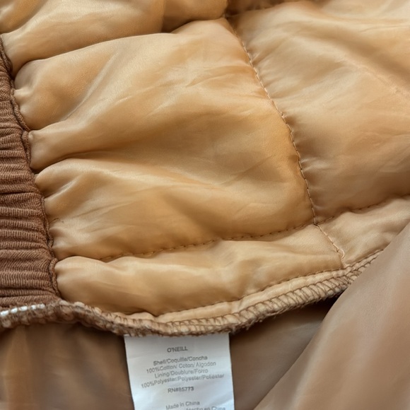 O’Neill Mabeline Quilted Jacket - Picture 14 of 16